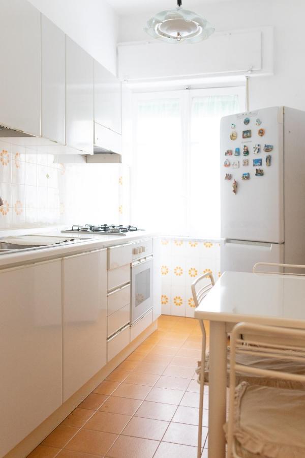 Nella'S Carlo III Apartment Naples Luaran gambar